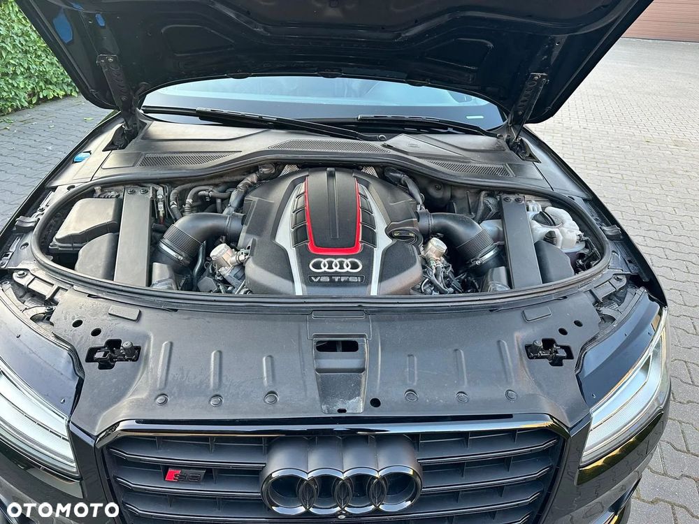 Audi S8 Plus 4.0 TFSI Quattro - 10