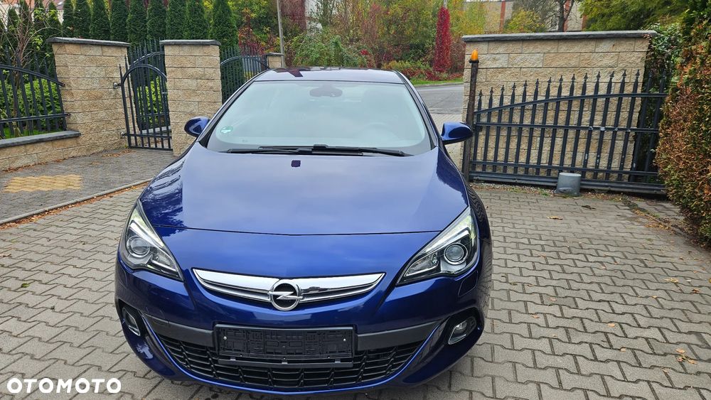 Opel Astra - 2