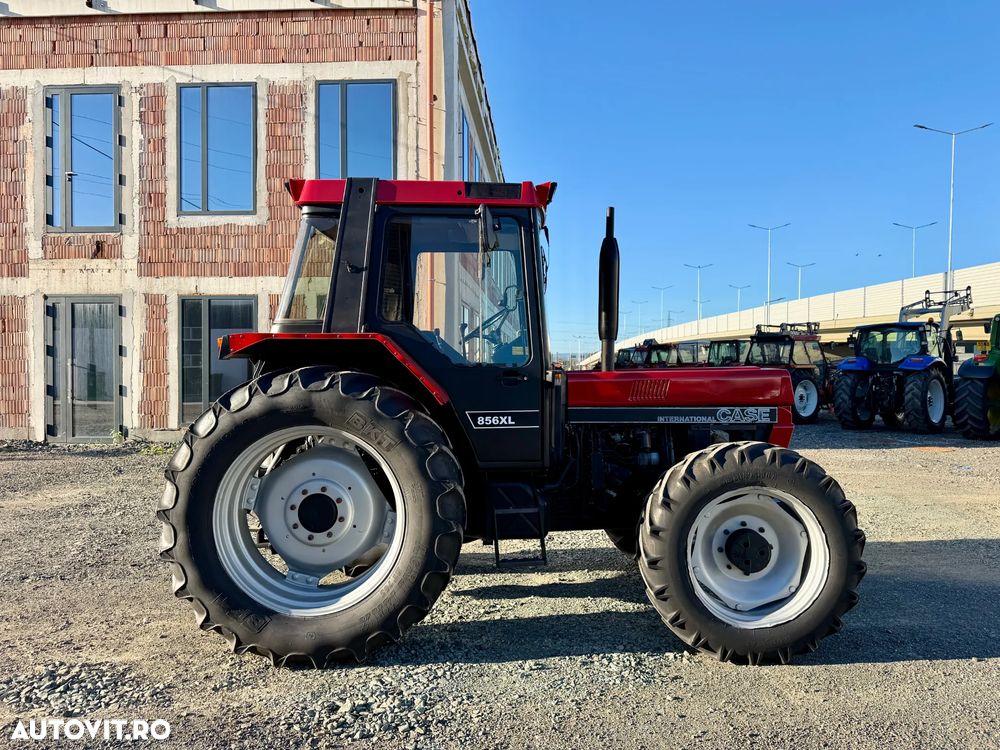 Case IH 856 - 9
