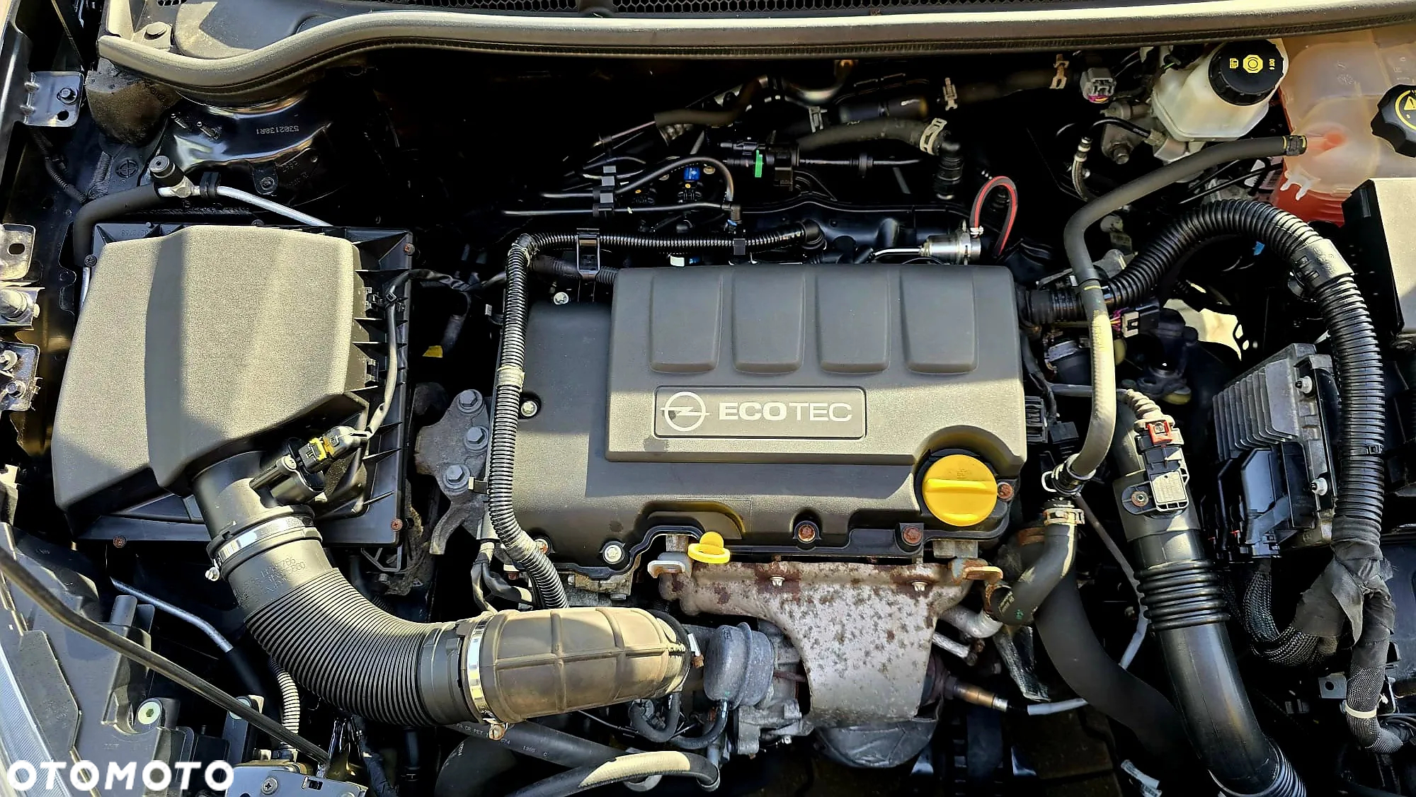 Opel Astra 1.4 Turbo Color Edition - 19