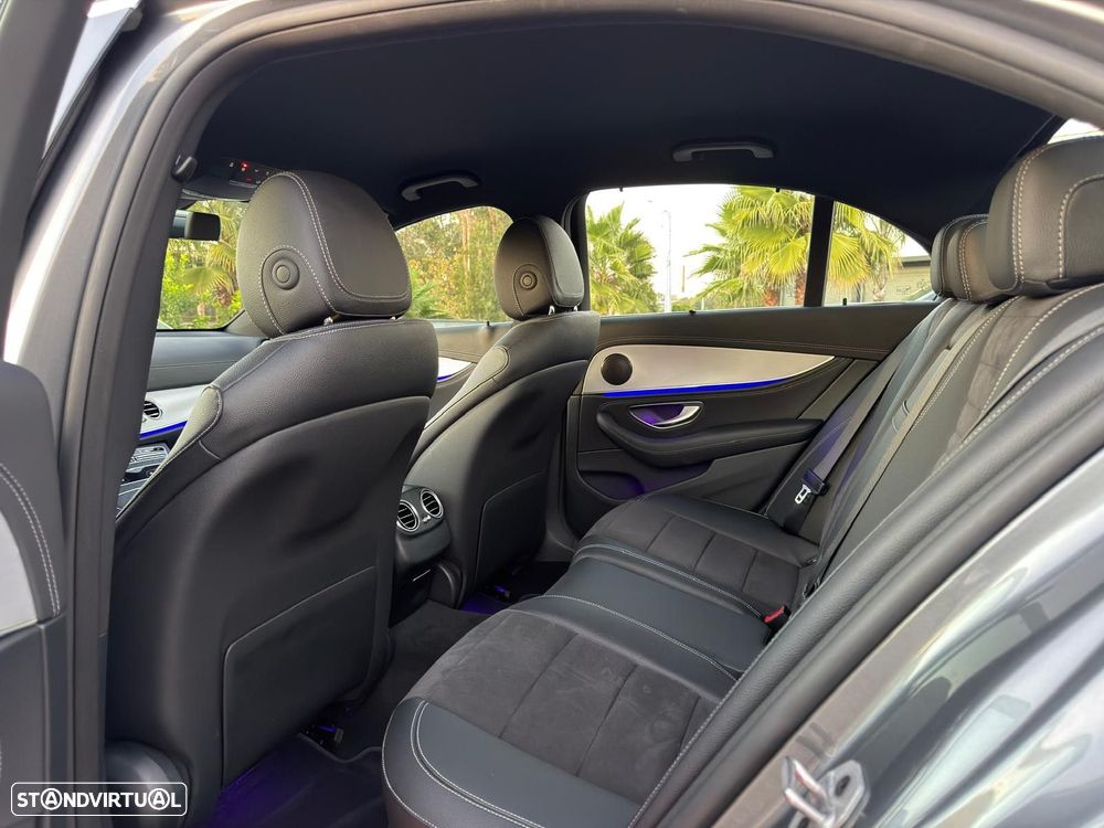 Mercedes-Benz E 300 de AMG Line - 21