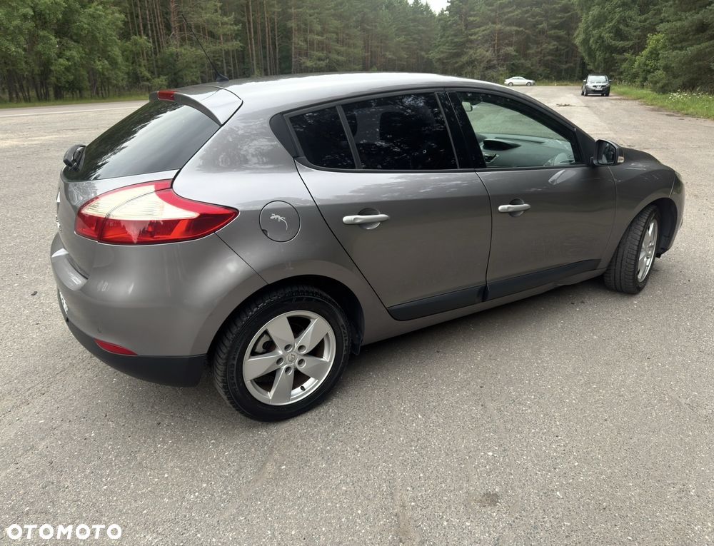 Renault Megane - 8