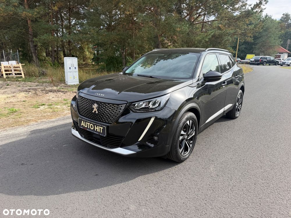 Peugeot 2008 1.2 PureTech Allure S&S - 4