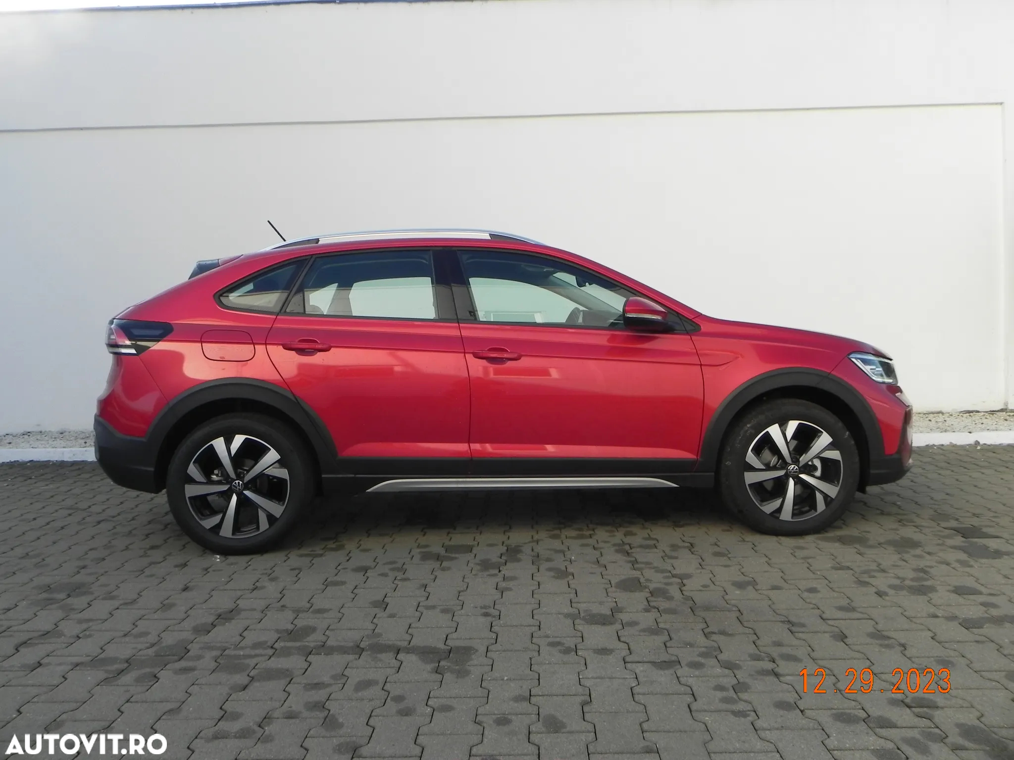 Volkswagen Taigo 1.0 TSI DSG Style - 3