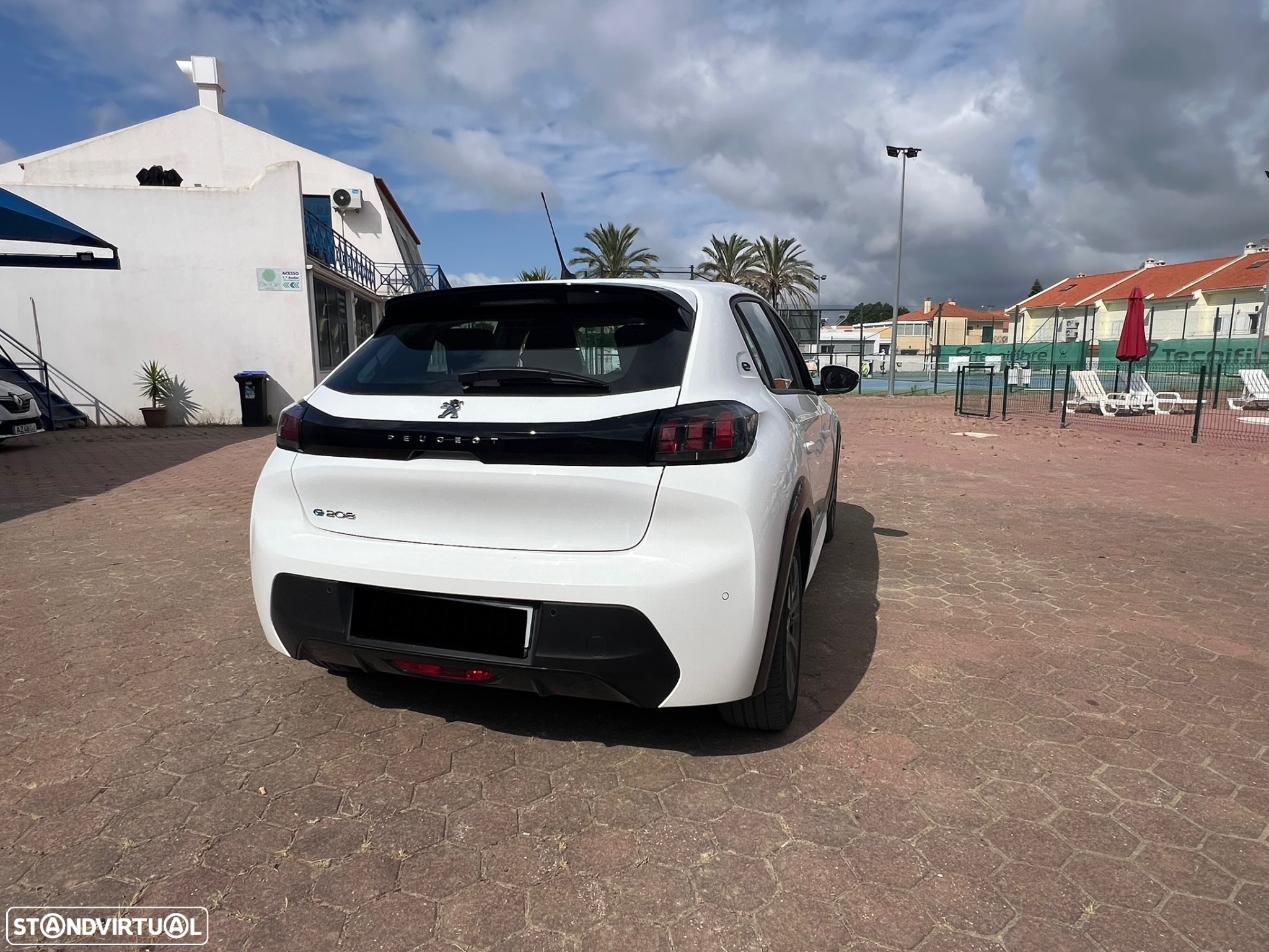 Peugeot e-208 50 kWh Active Pack - 6