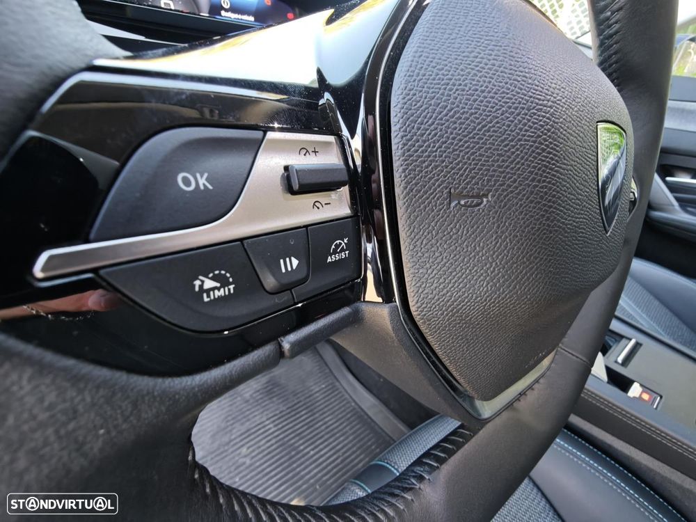 Peugeot 308 1.5 BlueHDi Allure EAT8 - 36