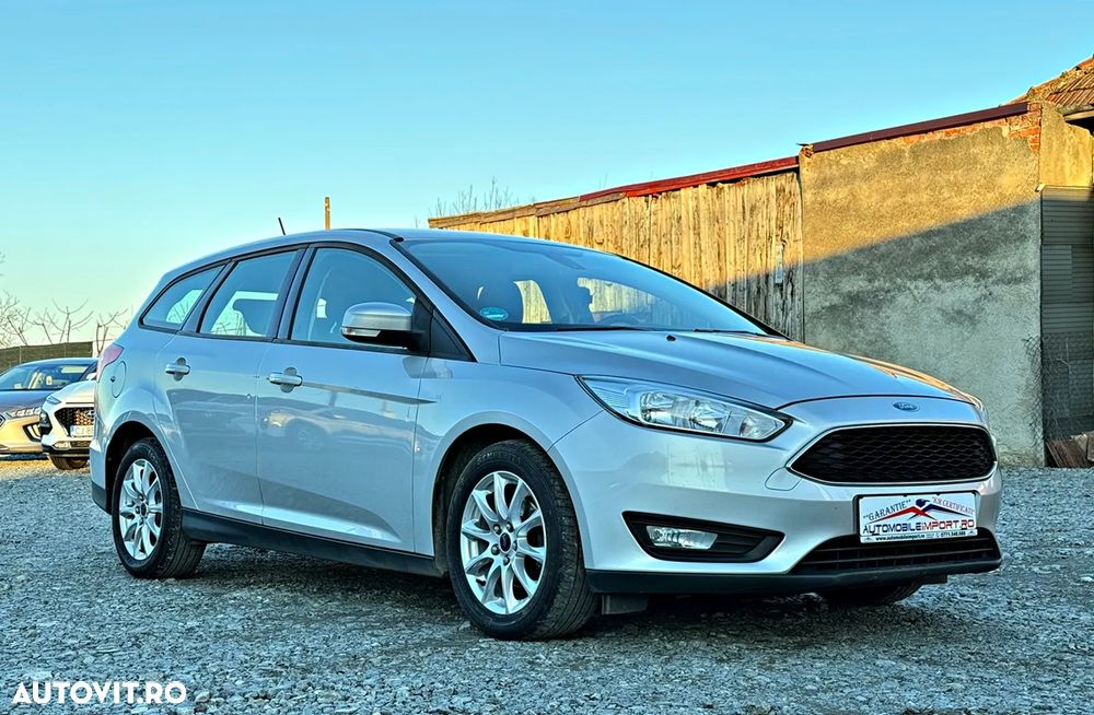 Ford Focus 1.5 EcoBlue Titanium Business - 33