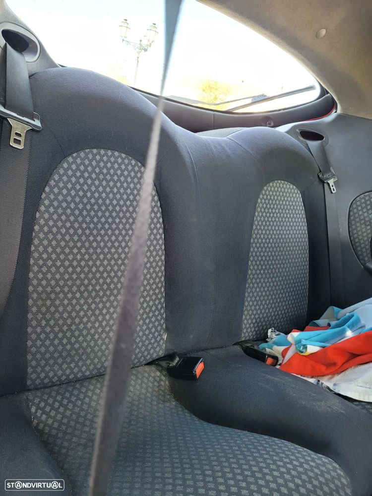 Ford Puma 1.4 16V - 5