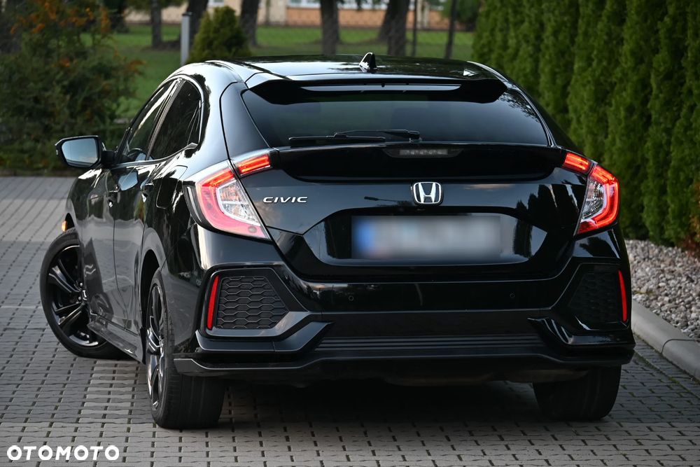 Honda Civic 1.0 i-VTEC Turbo Executive Sport Line - 13
