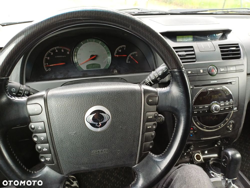 SsangYong/KGM Rexton - 12