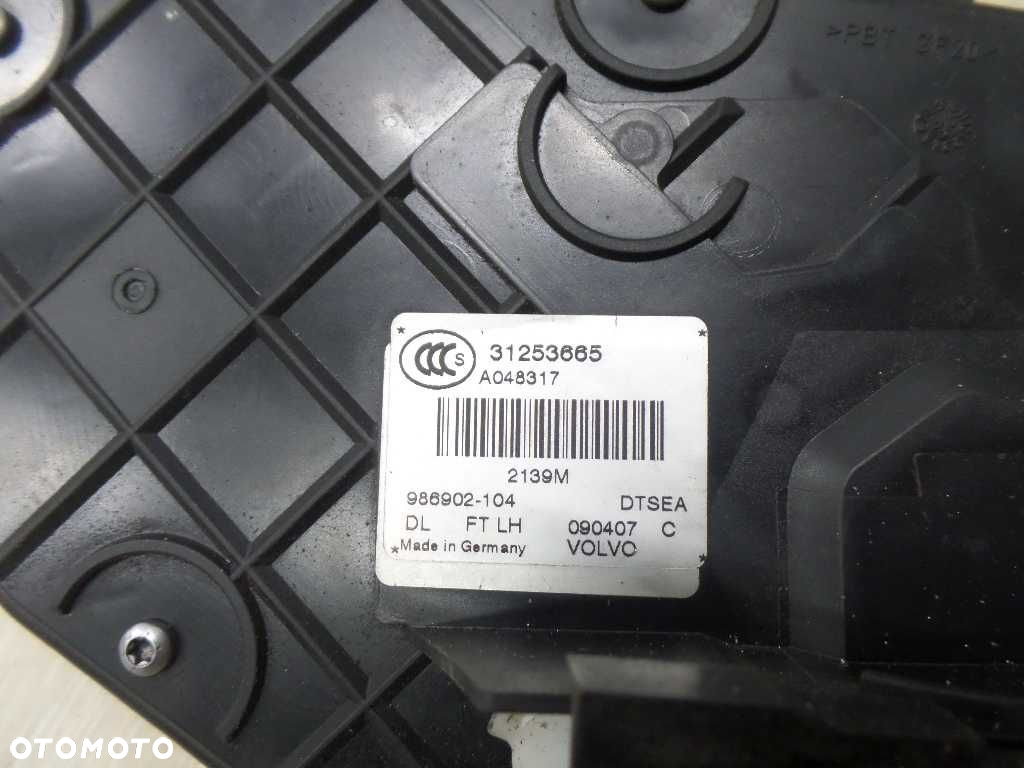 VOLVO S80 II V70 III XC 06-16 ZAMEK DRZWI PRZOD LEWY 31253665 986902-104 - 5