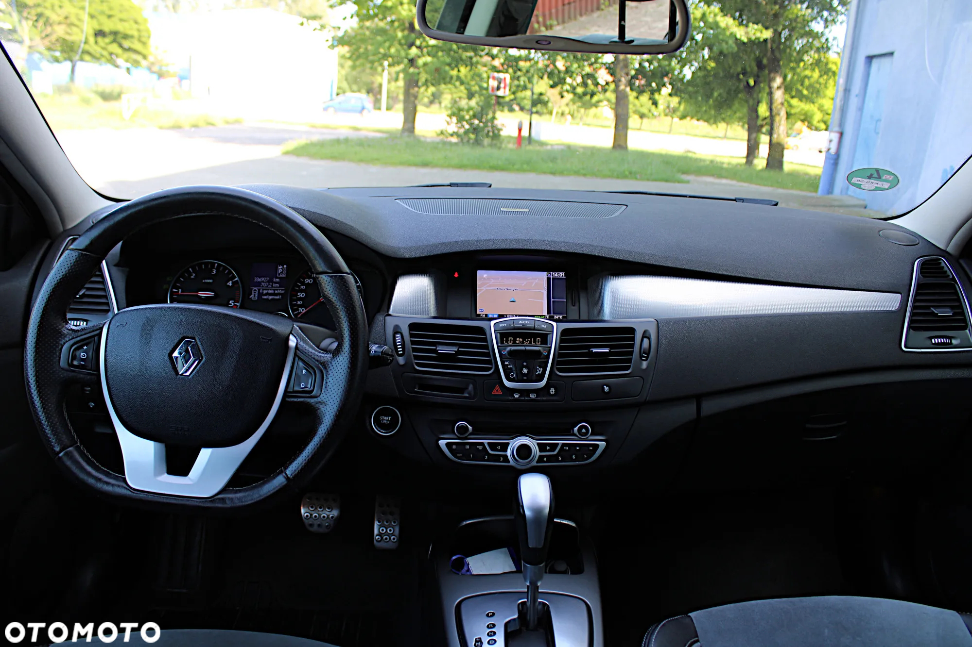 Renault Laguna dCi 175 FAP Bose Edition - 20