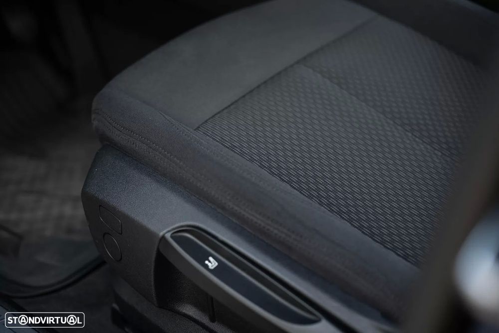 BMW 116 d Corporate Edition - 8