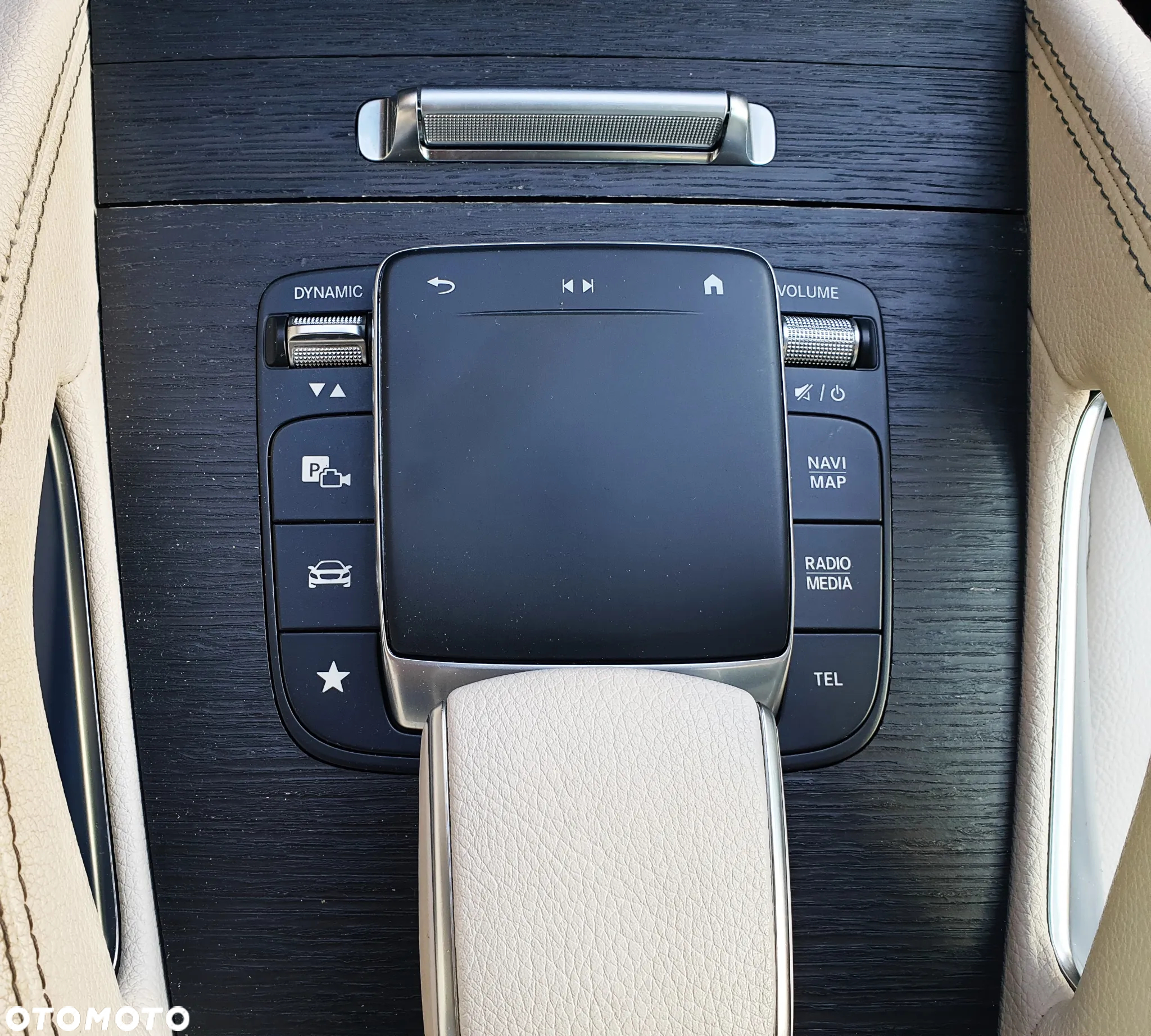 Mercedes-Benz GLE 350 d 4-Matic - 23