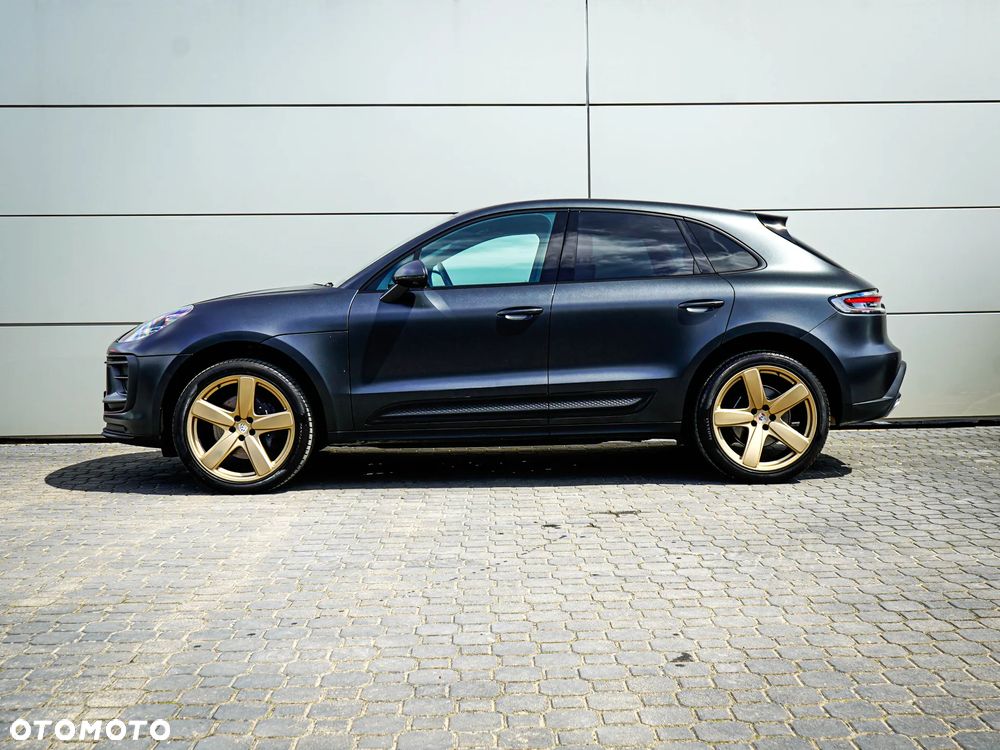 Porsche Macan Standard - 4