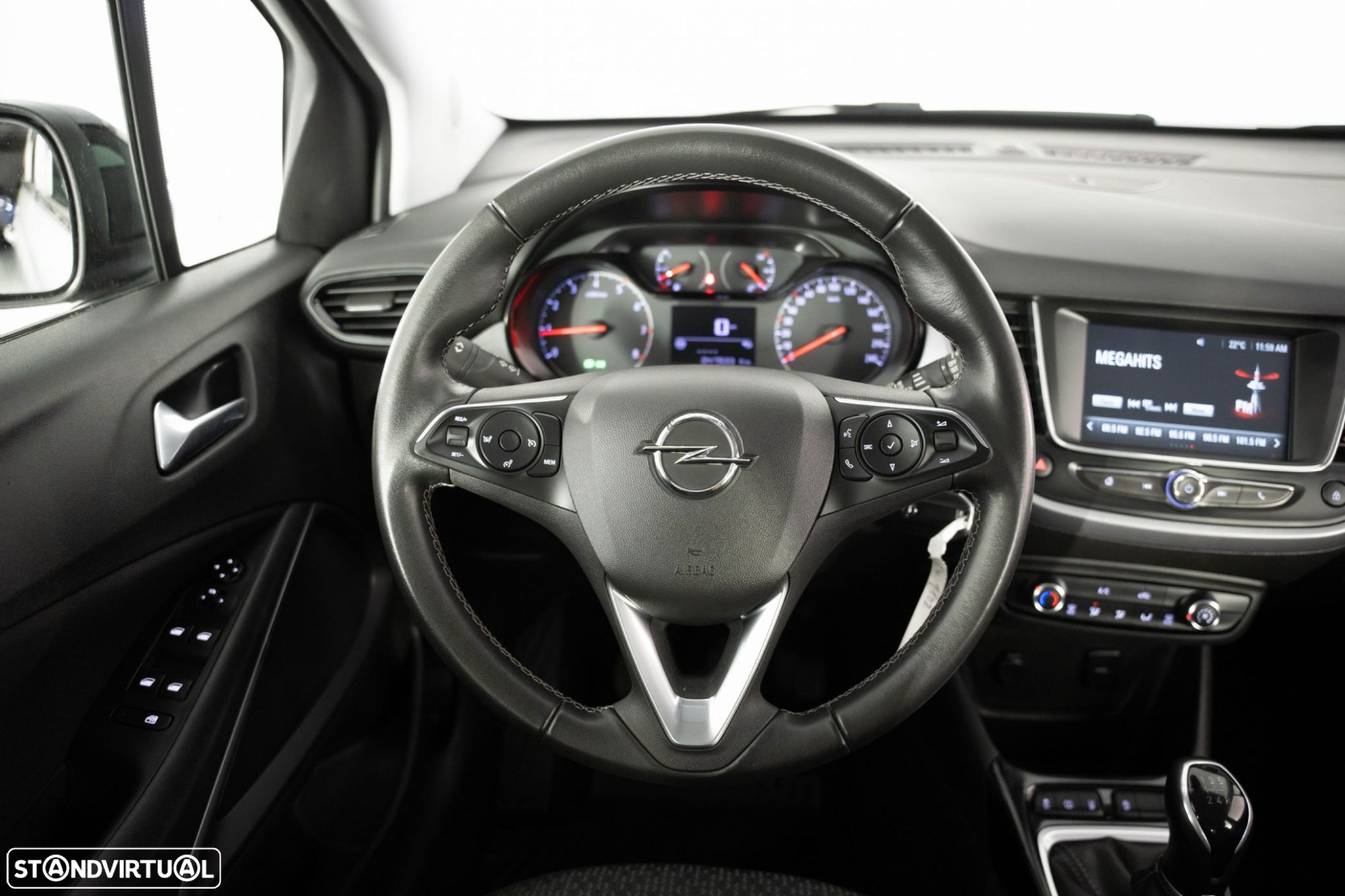 Opel Crossland 1.2 Business Edition - 28