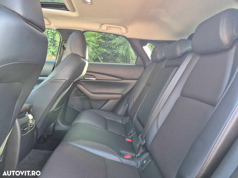 Mazda CX-30 SKYACTIV-X 2.0 M-Hybrid AWD Aut. SELECTION - 28