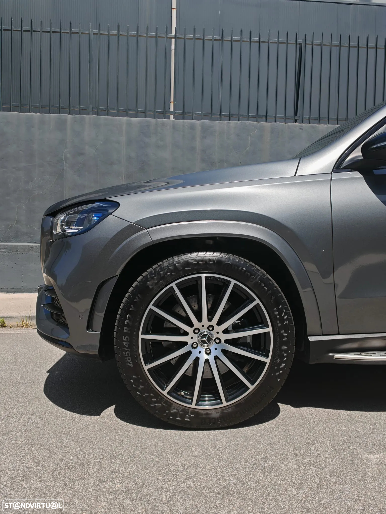 Mercedes-Benz GLS 400 d 4Matic - 4
