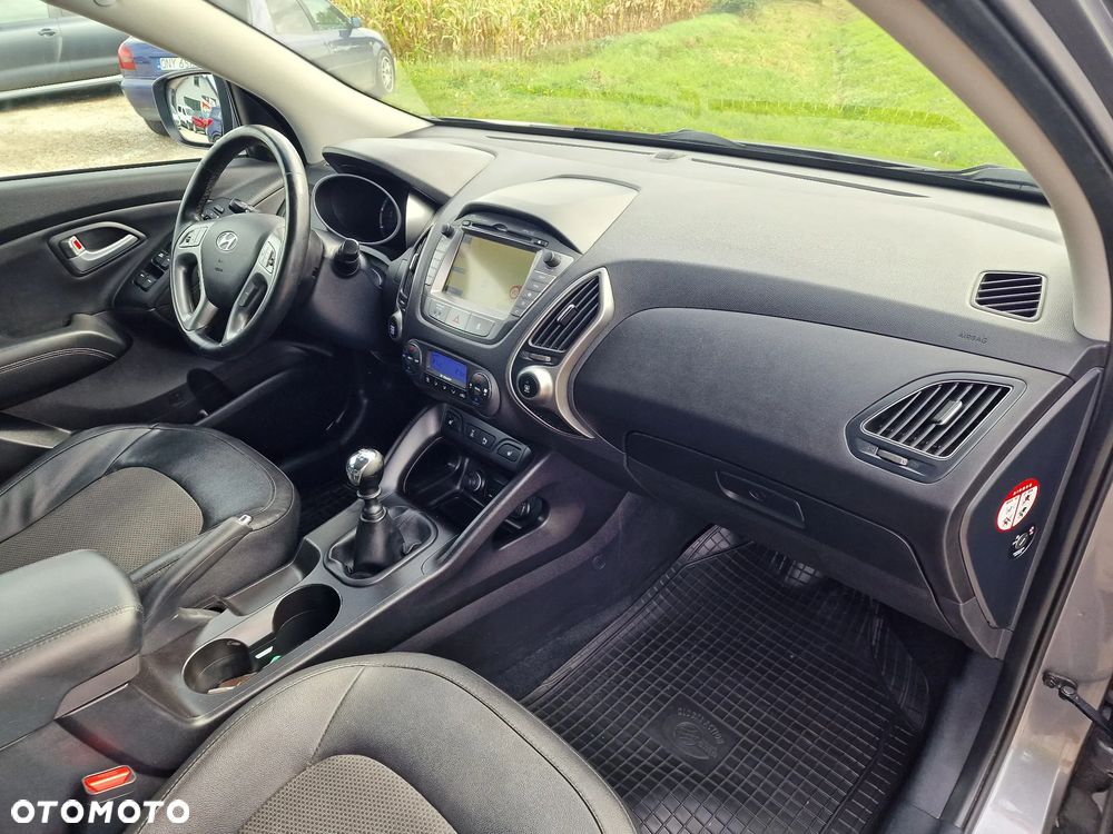 Hyundai ix35 2.0 CRDi 4WD Premium - 30