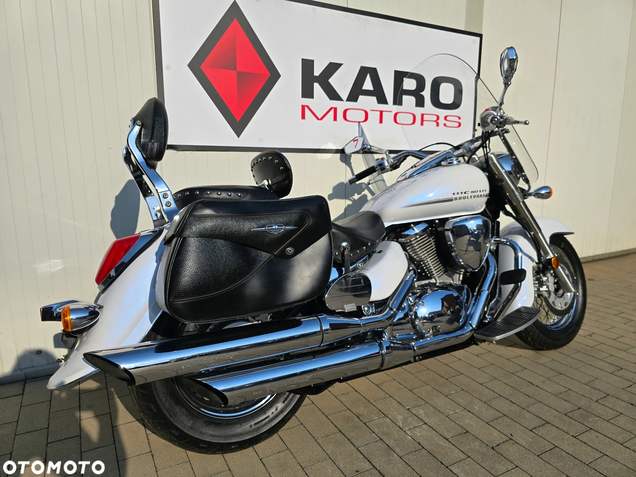 Suzuki VL 800 Volusia - Boulevard C50 - 3