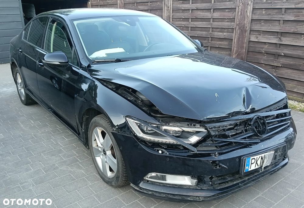 Volkswagen Passat 2.0 TSI BMT Comfortline DSG - 2
