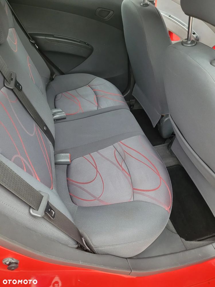 Chevrolet Spark - 18