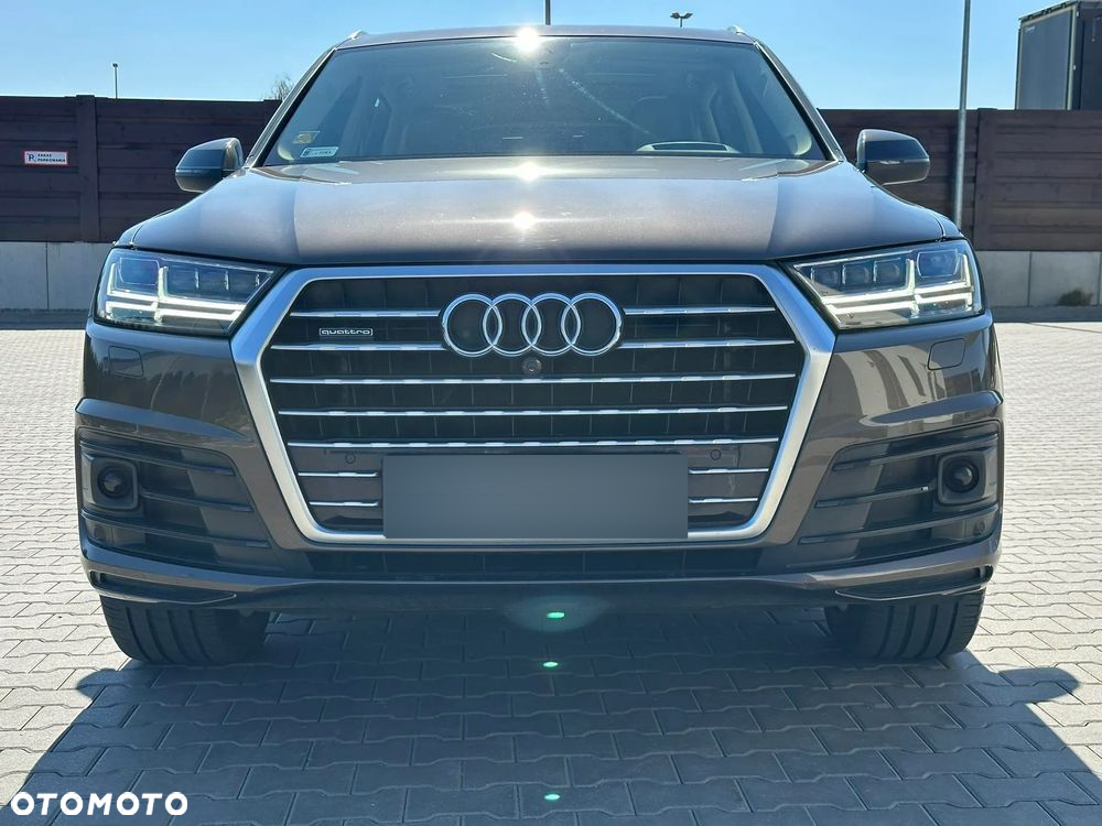 Audi Q7 3.0 TFSI Quattro Tiptronic - 2