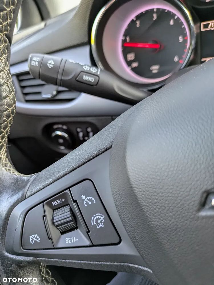 Opel Astra - 25