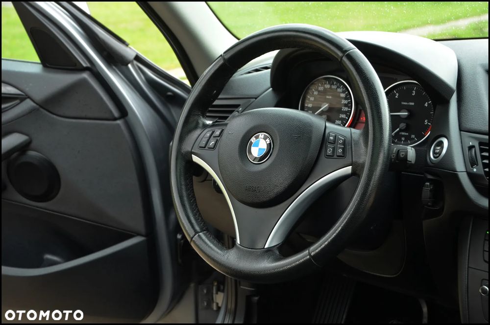 BMW X1 xDrive20d - 29