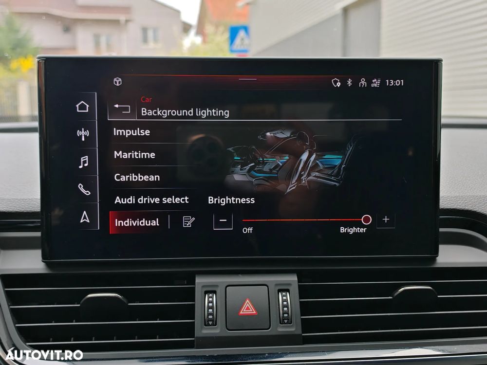 Audi Q5 50 TFSIe quattro S tronic S line business - 23