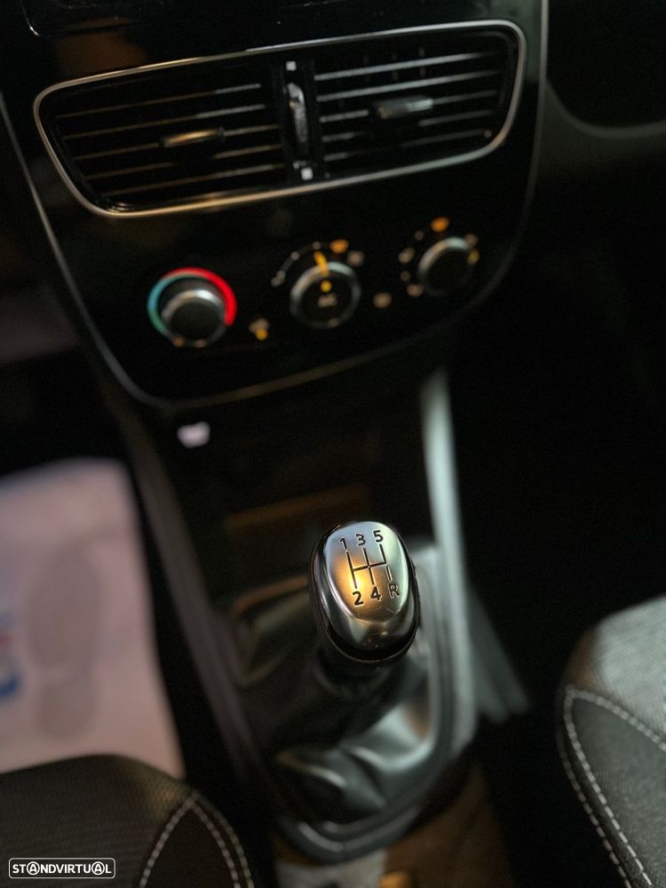 Renault Clio 1.5 dCi Zen - 10