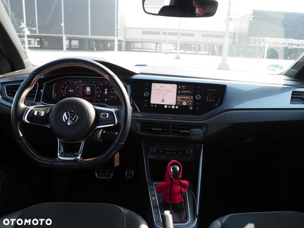 Volkswagen Polo - 7