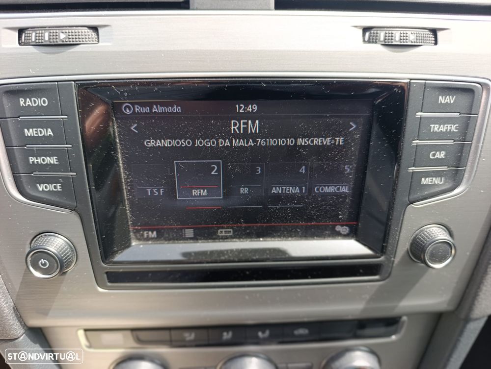 VW Golf 1.6 TDi Confortline - 13