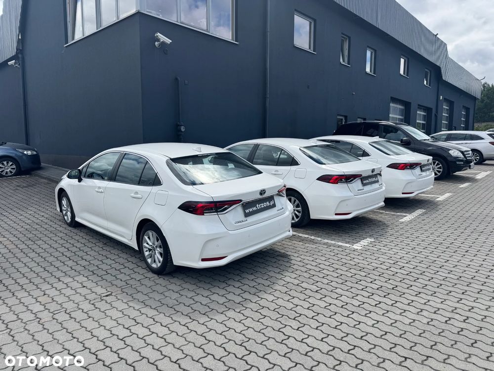Toyota Corolla 1.8 Hybrid Comfort - 18