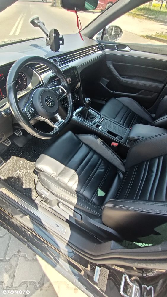 Volkswagen Passat 2.0 TDI BMT Highline - 20