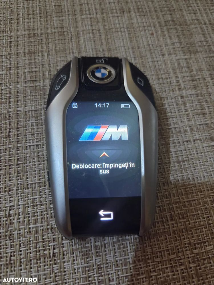 BMW M8 M850i xDrive AT - 27