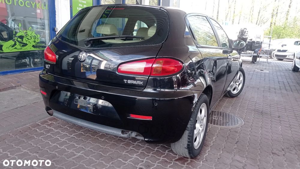 Alfa Romeo 147 1.6 Twin Spark ECO Eleganza - 14