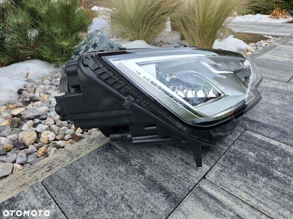 audi a4 s4 b9 lampa prawa przód bi xenon led 8w0941006 - 4