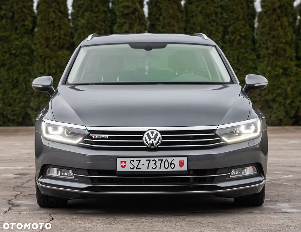 Volkswagen Passat 2.0 TDI SCR 4Motion DSG Highline - 4