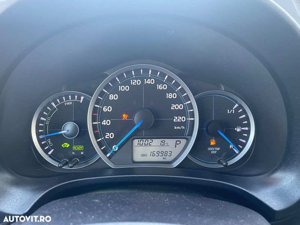 Toyota Yaris 1.5 VVT-i HSD Sol - 8