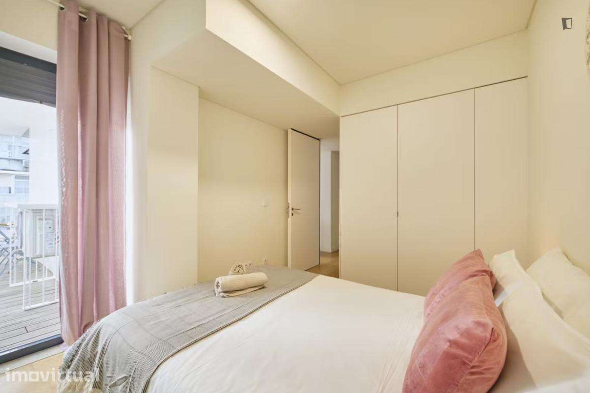 Apartamento com 1 quartos - localizado em Picoas Lisbon - Grande imagem: 3/32
