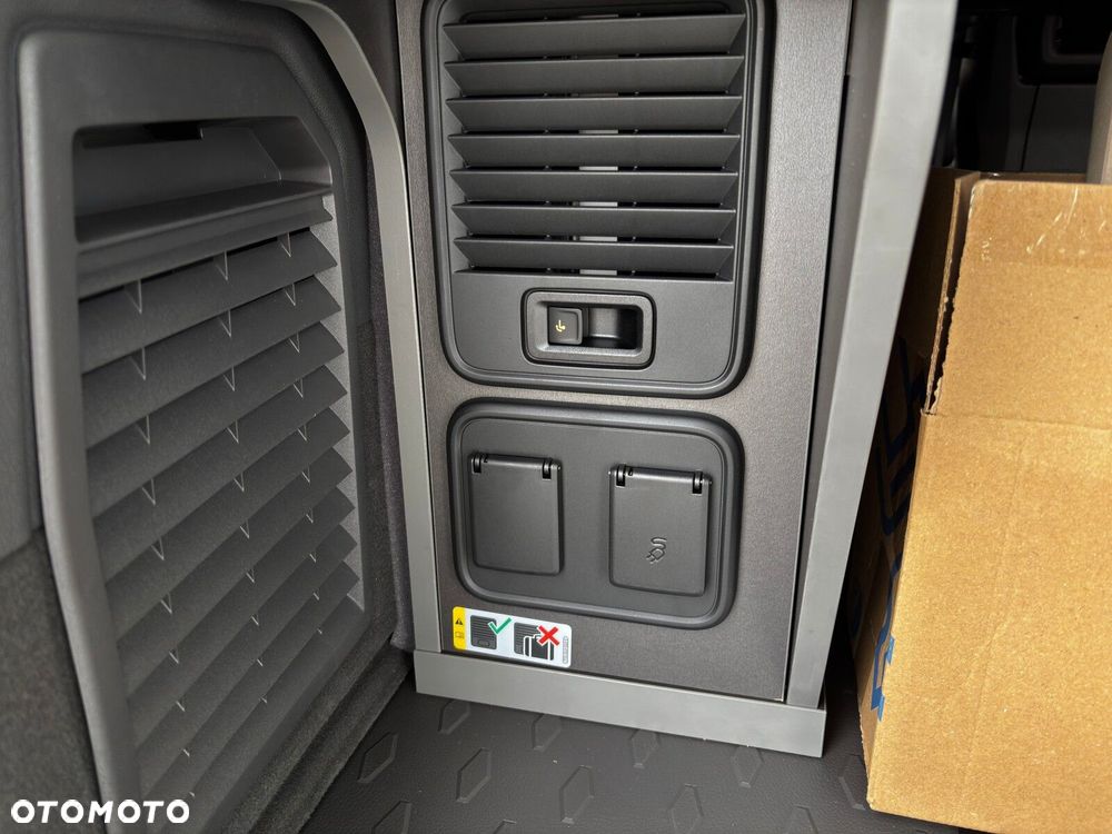Volkswagen California - 16