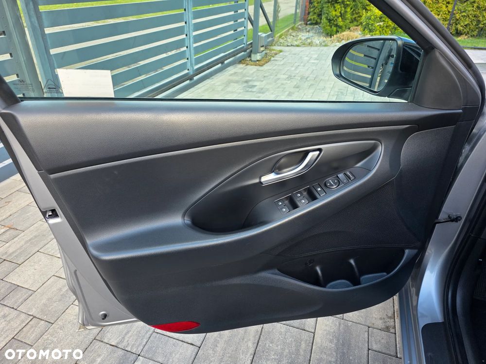Hyundai i30 1.0 T-GDI Smart DCT - 10
