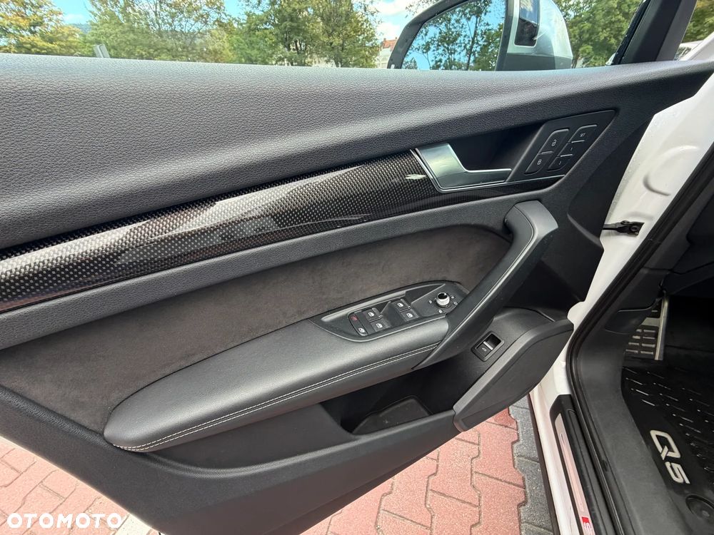 Audi SQ5 - 8