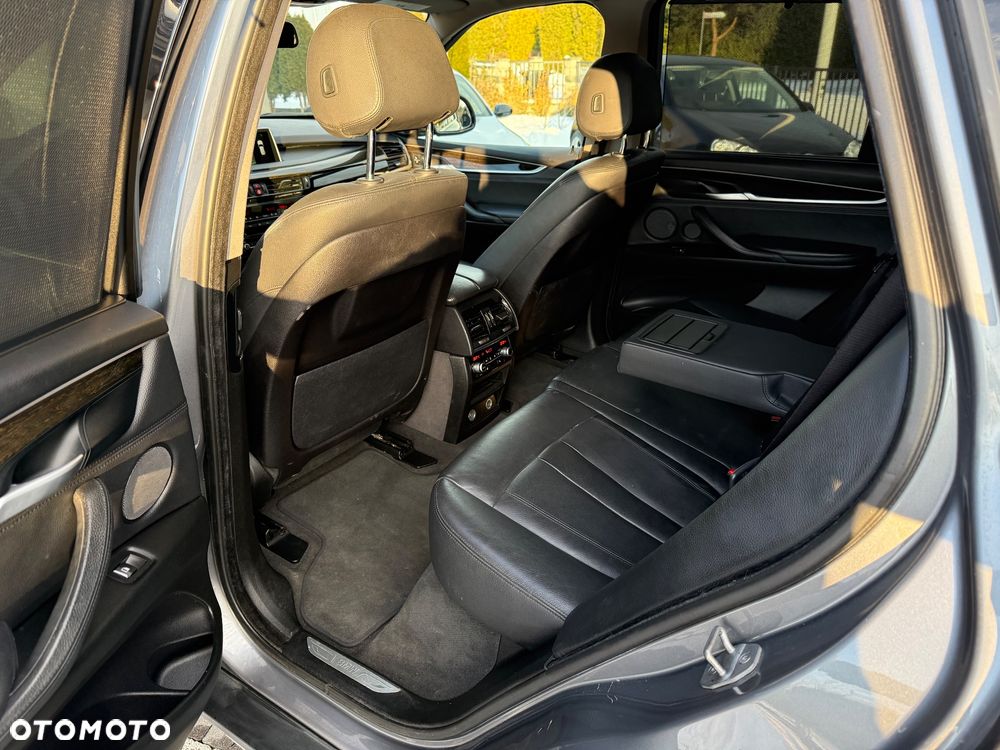 BMW X5 xDrive35i Sport-Aut - 18