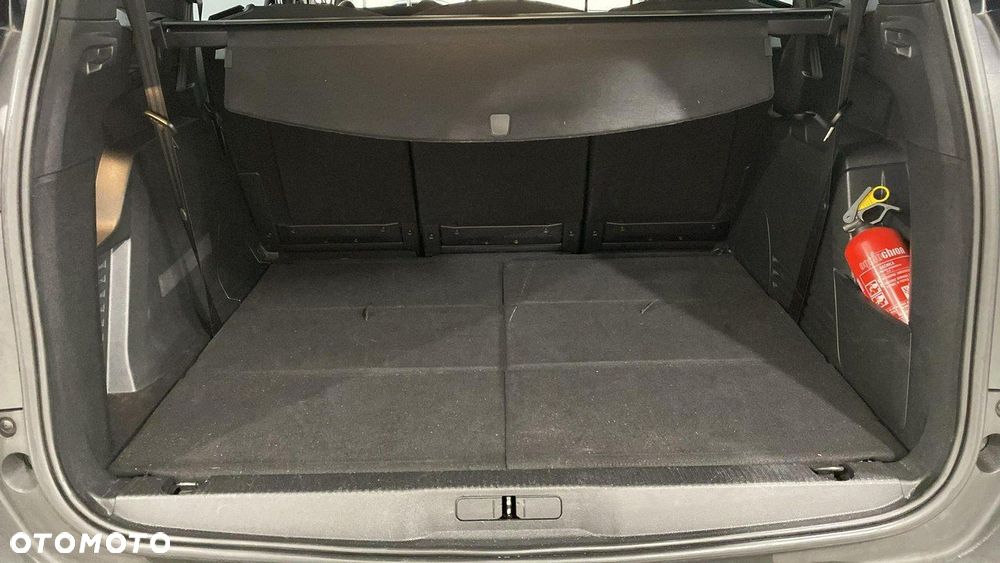 Peugeot 5008 - 11
