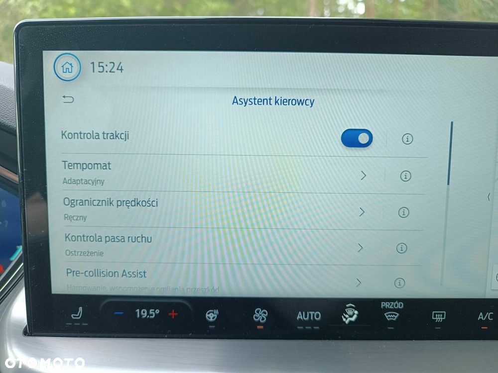 Ford Focus 1.0 EcoBoost mHEV Titanium X - 19