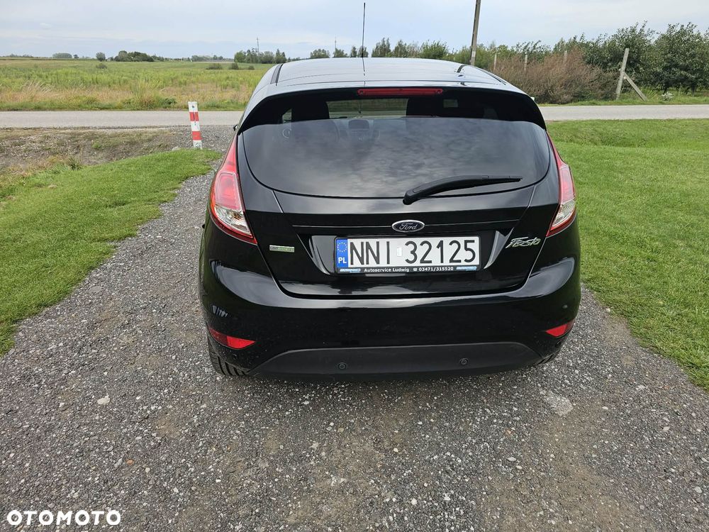 Ford Fiesta - 16