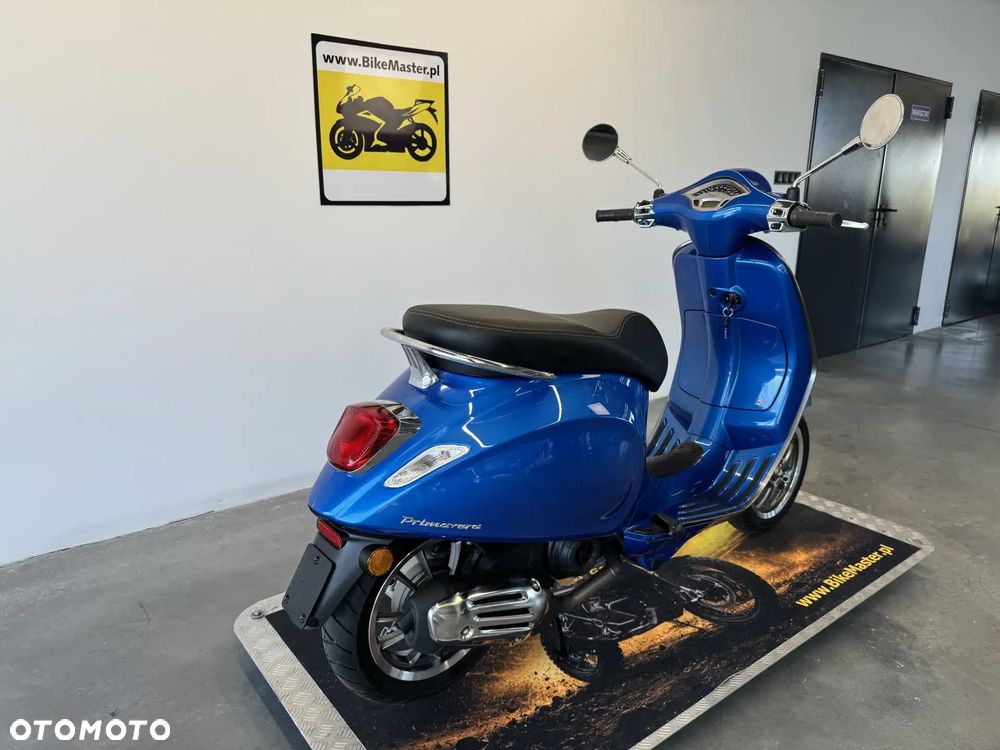 Piaggio Vespa - 5