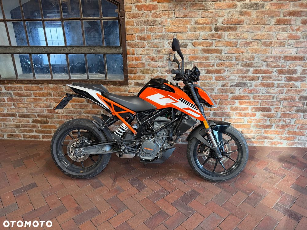 KTM Duke 125